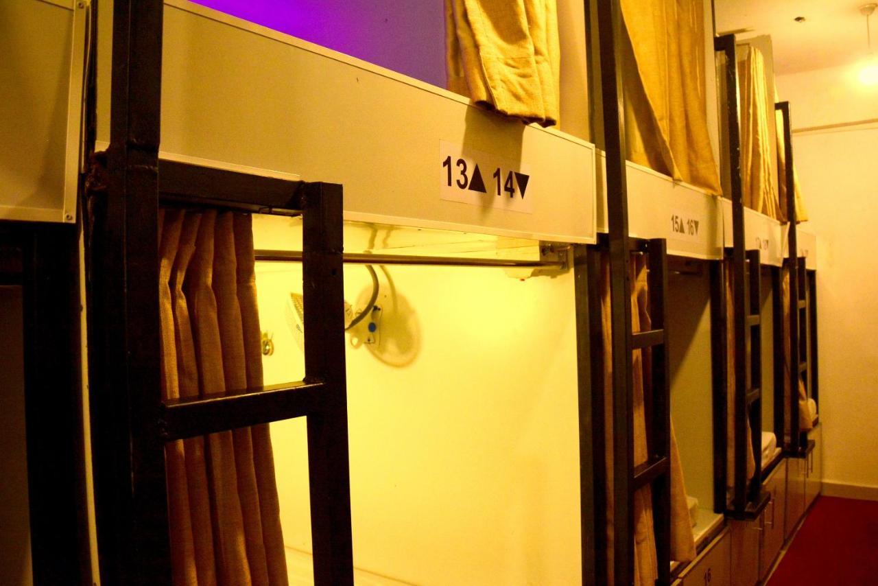 Hotel Bunk Planet à Kandy Extérieur photo